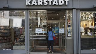 "Wünsch mir die Touristen wieder" - In Berlin öffnen die Shops