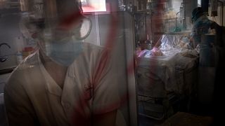 España cumple cuarenta días de confinamiento con un número de muertes diario por coronavirus estable