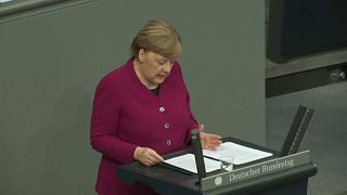Merkel, "Solidarietà sì, debito comune no"