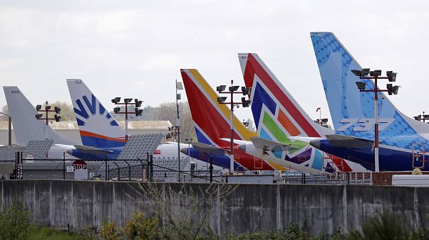 Ecologistas denuncian ayuda financiera a las aerolíneas sin obligaciones frente al cambio climático Ecologistas denuncian ayuda financiera a las aerolíneas sin obligaciones frente al cambio climático