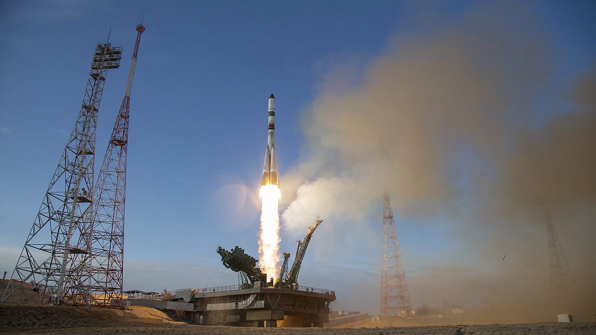 مركبة الشحن الروسية "بروغرس" تلتحم بمحطة الفضاء الدولية بوقت قياسي 
