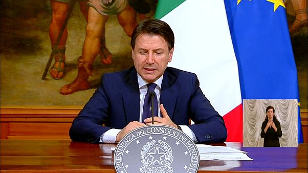 La fase due di Conte: convivere col virus La fase due di Conte: convivere col virus