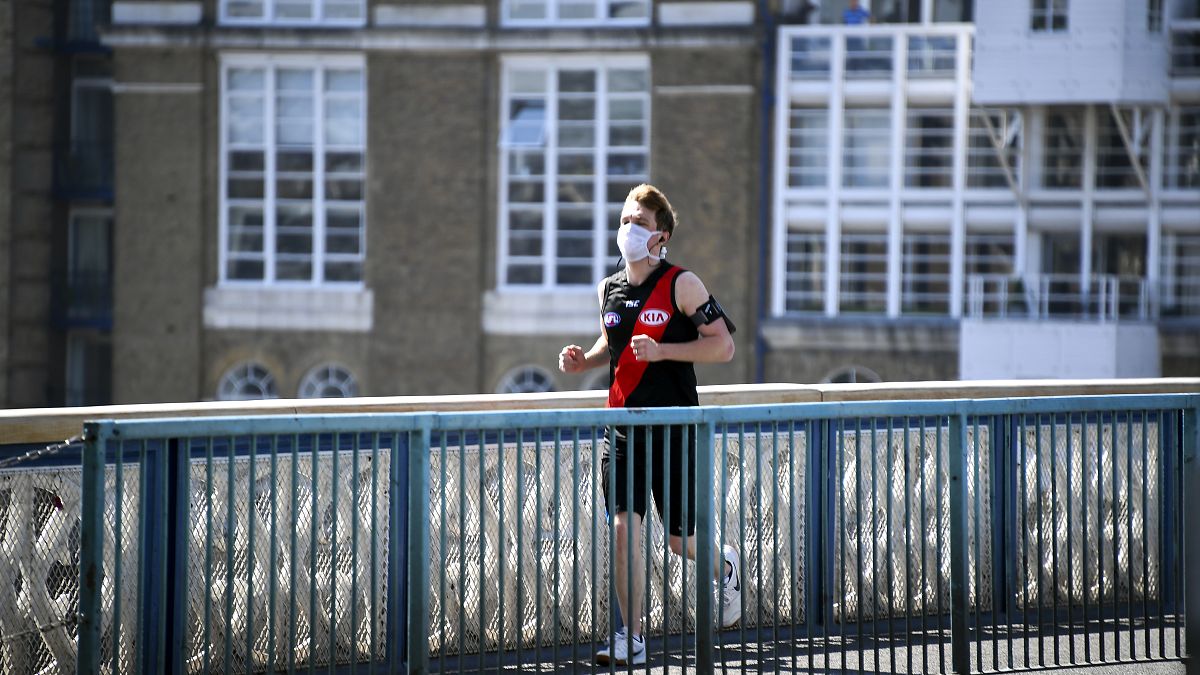 Лондонский марафон может пройти без бегунов-любителей