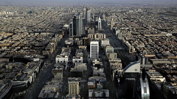 السعودية نيوز | 
    السعودية تلغي عقوبة الإعدام بحق مرتكبي الجرائم من القصر
