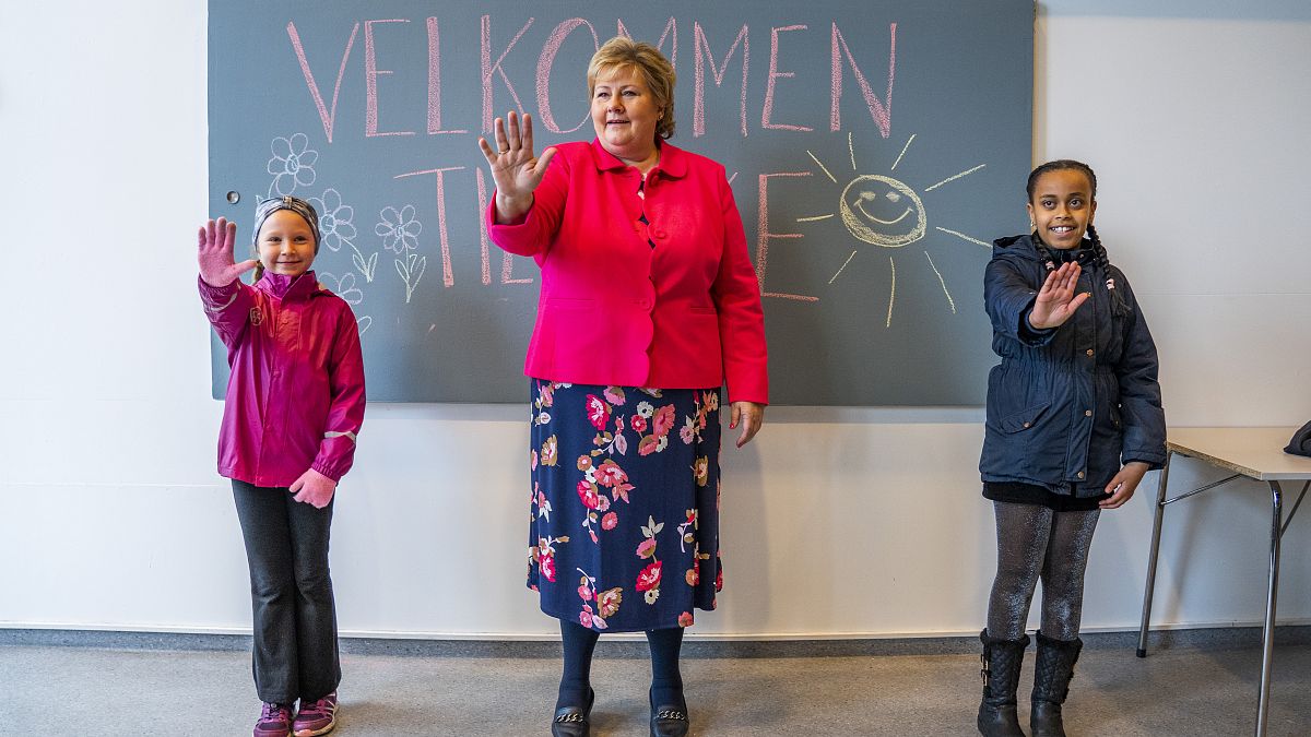 شاهد: عودة التلاميذ إلى المدارس في النرويج