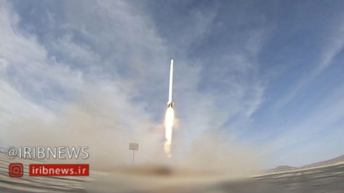 پنتاگون در توصیف اولین ماهواره نظامی ایران: دوربین وب‌کم غلتانی در فضاست