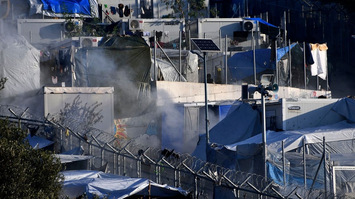  آتش‌سوزی در اردوگاه پناهجویان یونان۲۰۰ نفر را بی سر‌پناه کرد