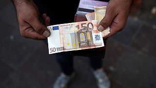 بانک مرکزی اروپا: احتمال انتقال کرونا از طریق اسکناس‌های یورو کم است