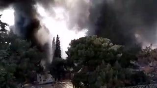 Afrin'de bomba yüklü yakıt tankeri ile düzenlenen saldırıda, en az 35 sivil hayatını kaybetti, 30’dan fazla sivil de yaraladı