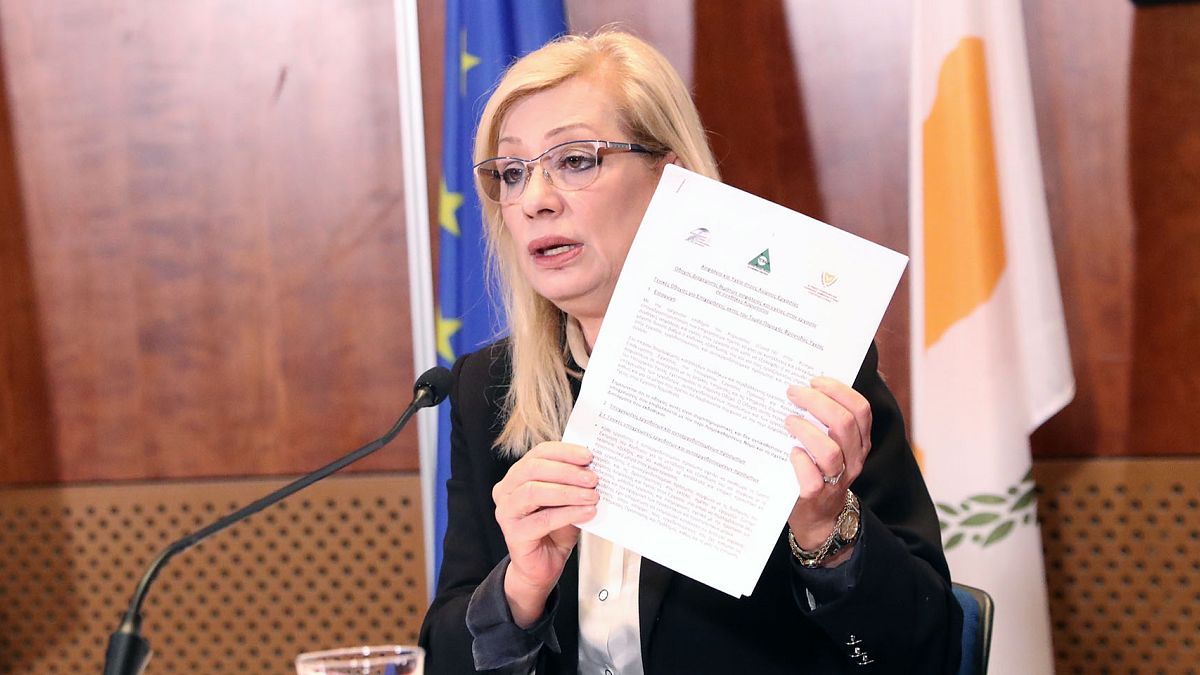 Η Υπουργός Εργασίας της Κύπρου, Ζέτα Αιμιλιανίδου