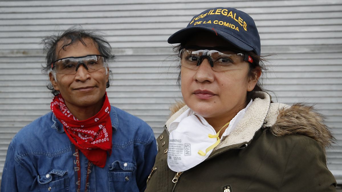 De origen mexicano, Sandra Pérez y Fransisco Rámirez ayudan a los inmigrantes latinos en situación irregular