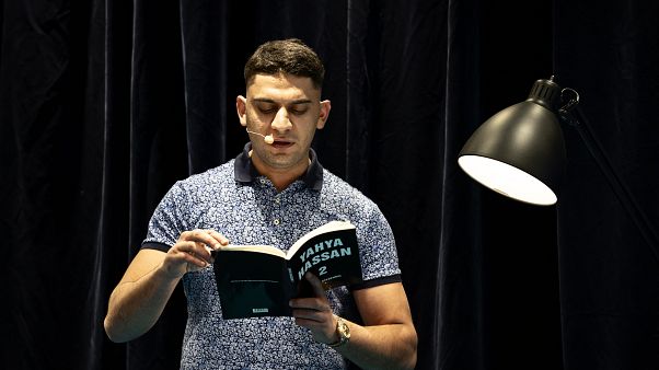 وفاة الشاعر الفلسطيني الدنماركي يحيى حسن عن عمر ناهز 24 وفاة الشاعر الفلسطيني الدنماركي يحيى حسن عن عمر ناهز 24