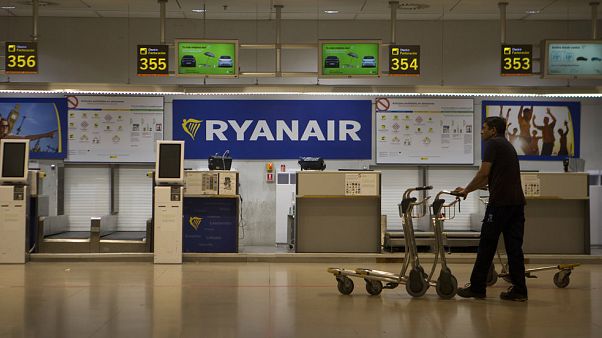 Ryanair pode despedir 3 mil pessoas Ryanair pode despedir 3 mil pessoas