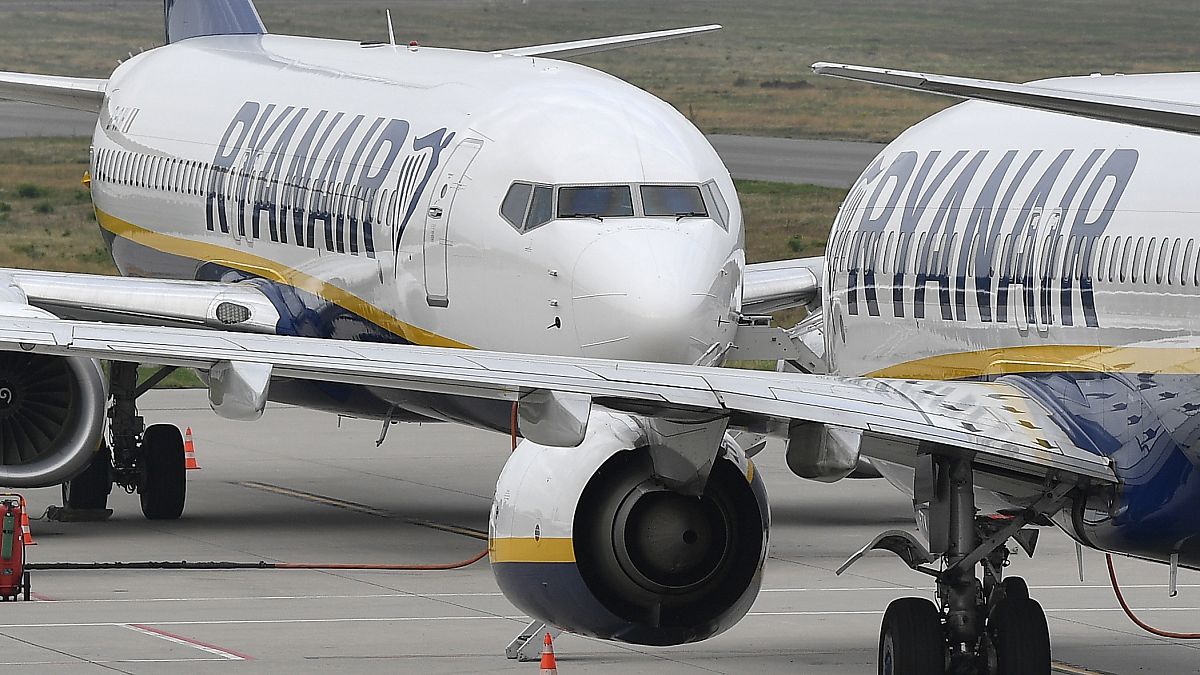 Ryanair: Μειώνει τις πτήσεις κατά 20%