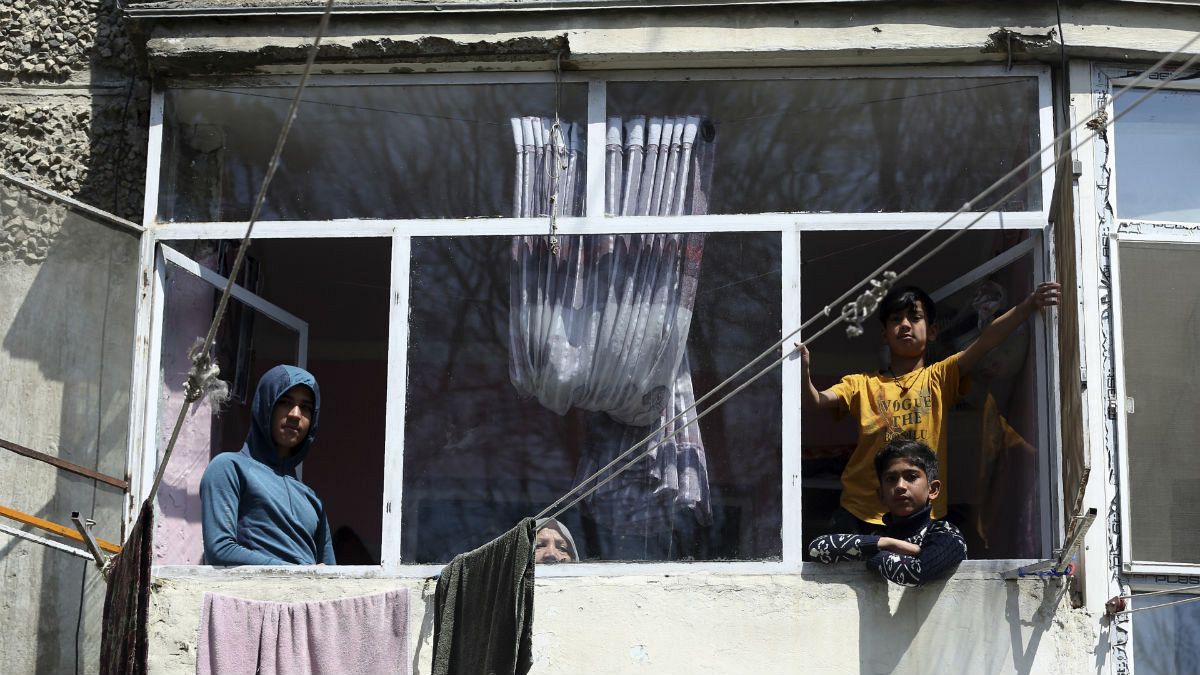 هشدارسیگار: شیوع کرونا احتمالا باعث  فاجعه در افغانستان می شود