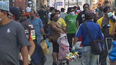 کرونا در پرو؛ شهروندان برای تامین مخارج زندگی مجبور به خروج از خانه هستند