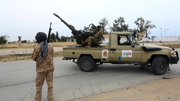 BM Libya'da savaşan taraflara 'ateşkes görüşmelerine başlayın' çağrısı yaptı BM Libya'da savaşan taraflara 'ateşkes görüşmelerine başlayın' çağrısı yaptı