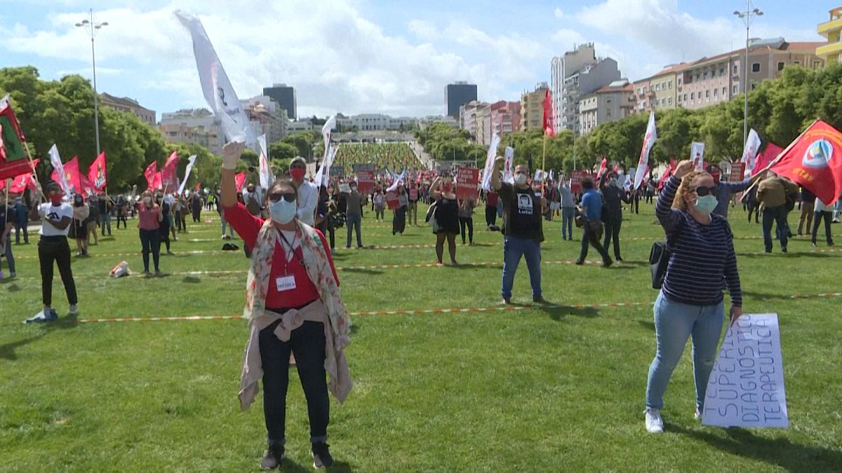 Munkavállalók tüntettek május elsején Lisszabonban