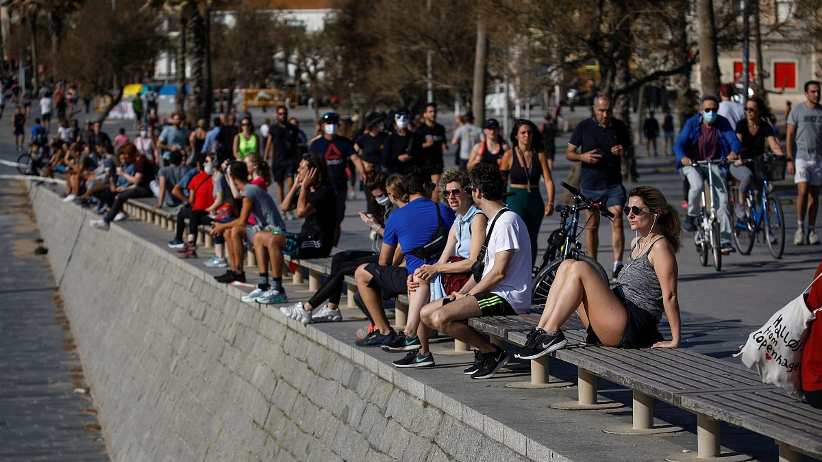 Joy and trepidation as Spaniards enjoy easing of restrictions