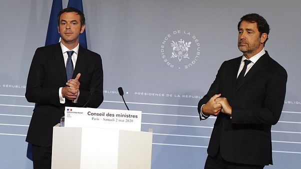 França prolonga estado de emergência até 24 de julho França prolonga estado de emergência até 24 de julho