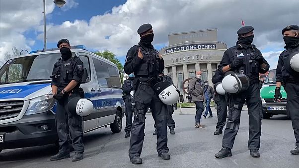استقرار پنج هزار مامور پلیس آلمان در روز جهانی کارگر در برلین استقرار پنج هزار مامور پلیس آلمان در روز جهانی کارگر در برلین