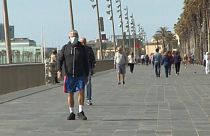 L'Espagne allège le confinement et oblige le port du masque dans les transports