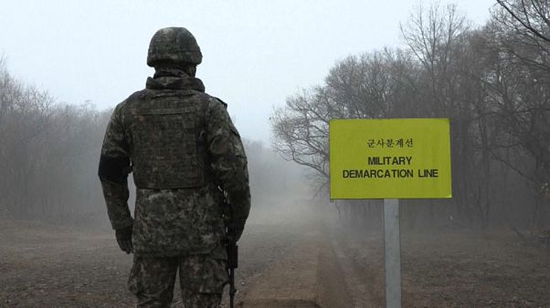 Scambio di colpi di arma da fuoco fra le due Coree Scambio di colpi di arma da fuoco fra le due Coree