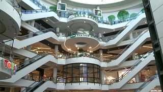 Shopping Center in Polen wieder geöffnet