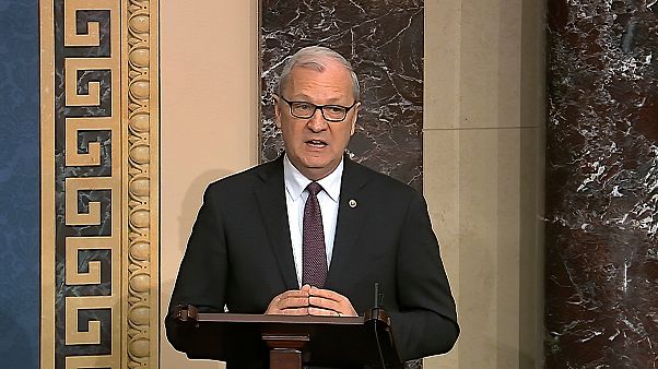 Cumhuriyetçi Senatör Kevin Cramer Cumhuriyetçi Senatör Kevin Cramer