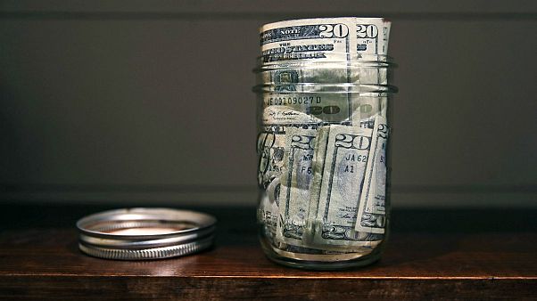 یک سوم اروپاییها توان تامین مخارج غیرمنتظره خود را ندارند یک سوم اروپاییها توان تامین مخارج غیرمنتظره خود را ندارند
