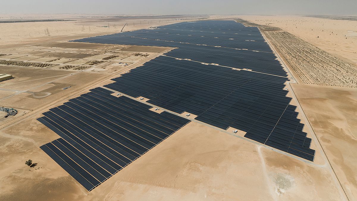 Noor Abu Dhabi, the current world’s largest single-site solar power plant