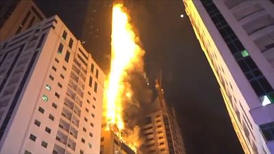 No comment: kiégett egy felhőkarcoló az Egyesült Arab Emirátusokban