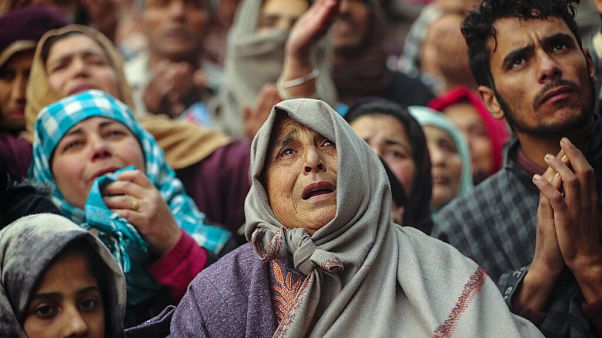 Mukhtar Khan Pulitzer-díjjal jutalmazott fotója az India által ellenőrzött Kasmírból Mukhtar Khan Pulitzer-díjjal jutalmazott fotója az India által ellenőrzött Kasmírból