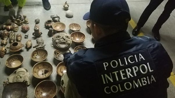 حجز 19 ألف قطعة أثرية خلال عملية دولية واسعة لمكافحة تهريب الأعمال الفنية حجز 19 ألف قطعة أثرية خلال عملية دولية واسعة لمكافحة تهريب الأعمال الفنية
