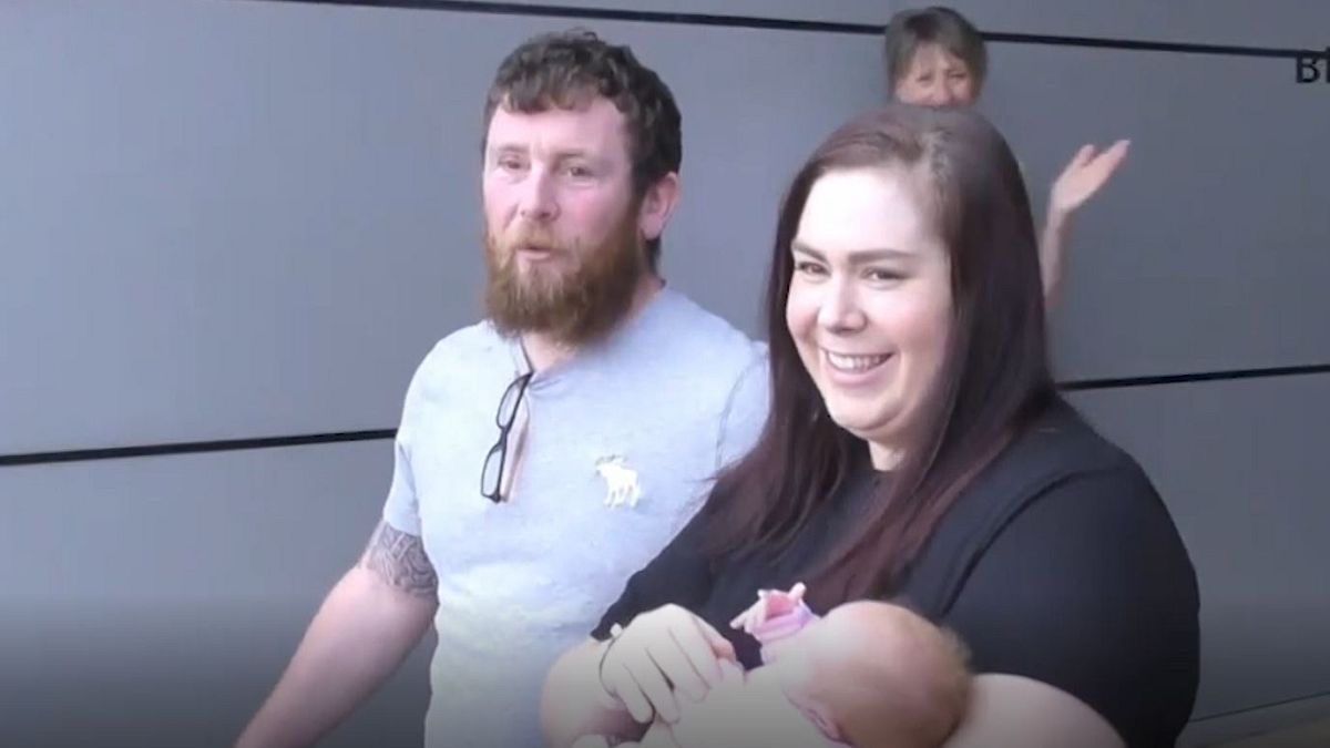 بریتانیا؛ مادر و نوزاد مبتلا به کووید۱۹ از بیمارستان مرخص شدند