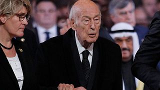 والری ژیسکار دستن رئیس جمهور پیشین فرانسه به آزار جنسی در ۹۲ سالگی متهم شد