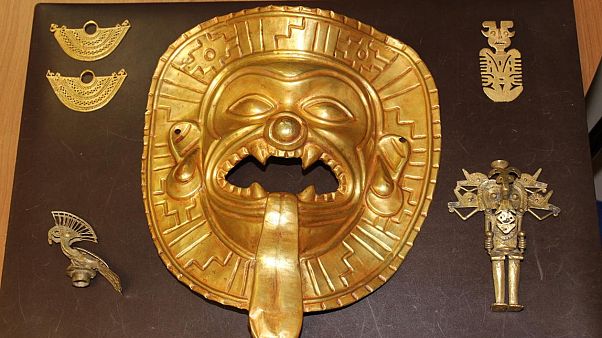 Pre-Columbian objects recovered in Spain. Pre-Columbian objects recovered in Spain.