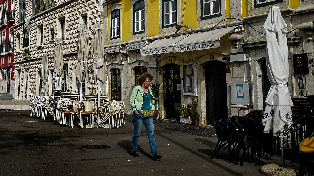 Restaurantes fechados na baixa de Lisboa devido às medidas anti-Covid-19