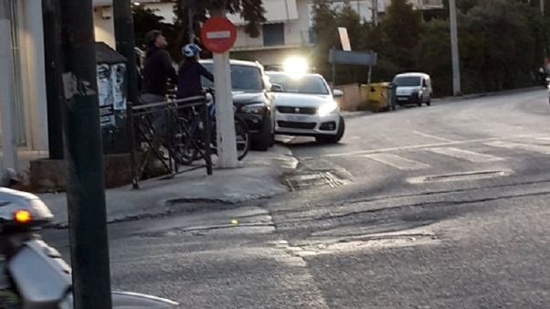 Μοτοπορεία στα Βόρεια Προάστια Μοτοπορεία στα Βόρεια Προάστια