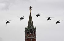 Rusya 9 Mayıs Zafer Günü'nü kutladı, askeri geçit töreni Covid-19'a takıldı
