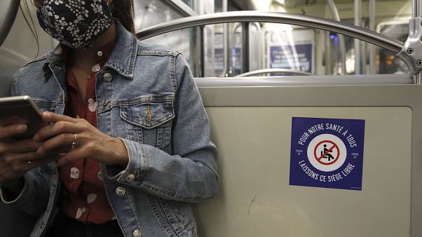 Francia inicia la reapertura asimétrica tras 55 días de confinamiento Francia inicia la reapertura asimétrica tras 55 días de confinamiento