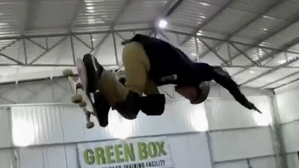 Brasileiro de 11 anos já é lenda no skate Brasileiro de 11 anos já é lenda no skate