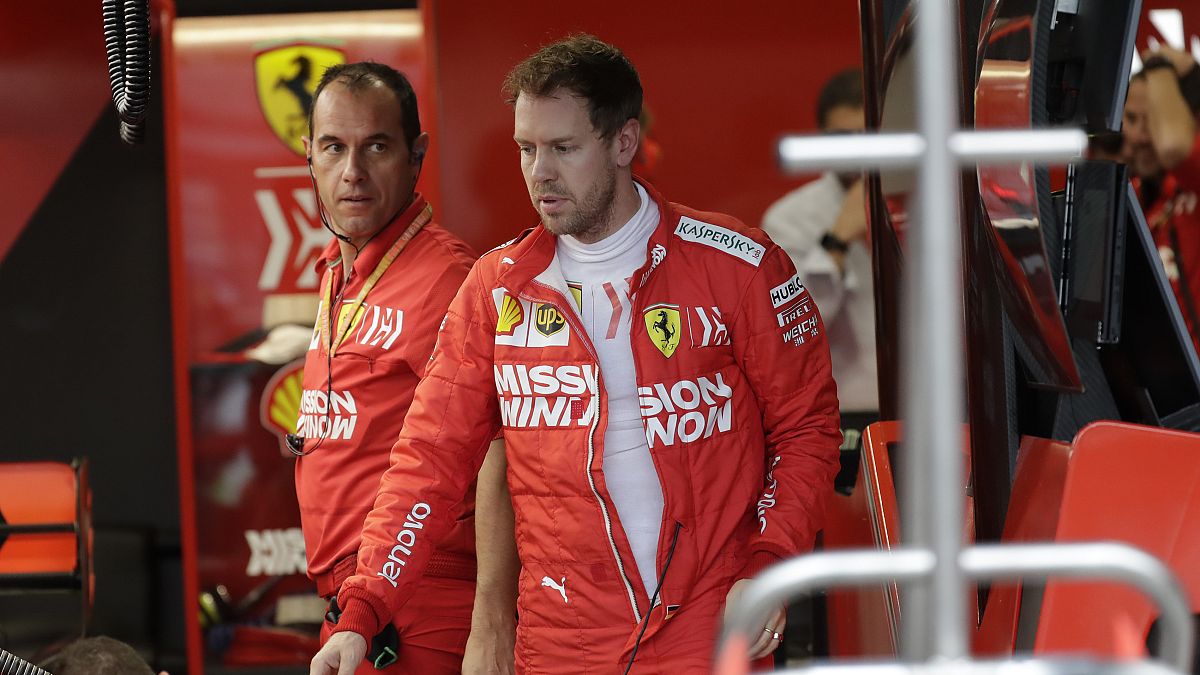 Ferrari pilotu Vettel takımdan ayrılıyor