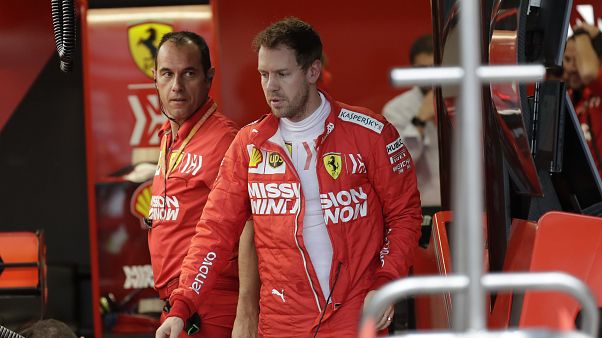 Ferrari pilotu Vettel takımdan ayrılıyor Ferrari pilotu Vettel takımdan ayrılıyor
