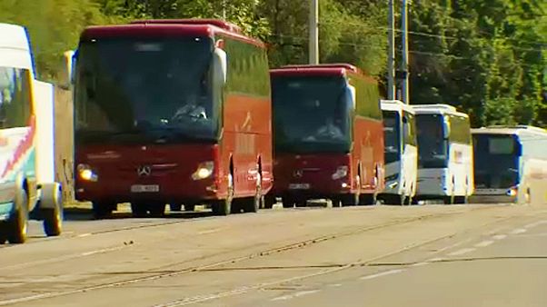 Munkájuk elvesztése miatt tüntettek a buszsofőrök Munkájuk elvesztése miatt tüntettek a buszsofőrök