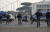 قوات من الشرطة الإيطالية