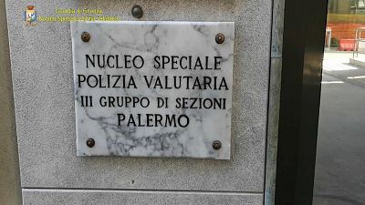 Итальянская полиция обвиняет мафию в использовании пандемии в корыстных целях