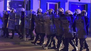 Zusammenstöße mit der Polizei in Niksic, Montenegro