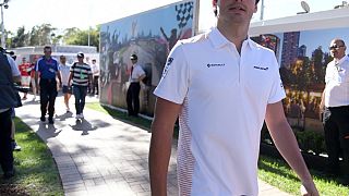 Sainz assina por duas temporadas com a Ferrari