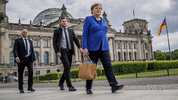 Merkel dice que Alemania tiene "pruebas contundentes" de la piratería informática rusa Merkel dice que Alemania tiene "pruebas contundentes" de la piratería informática rusa